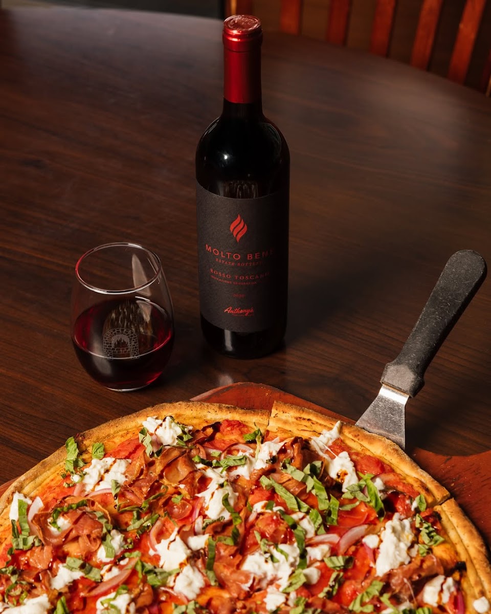 Anthony's Coal Fired Pizza & Wings Photos 2